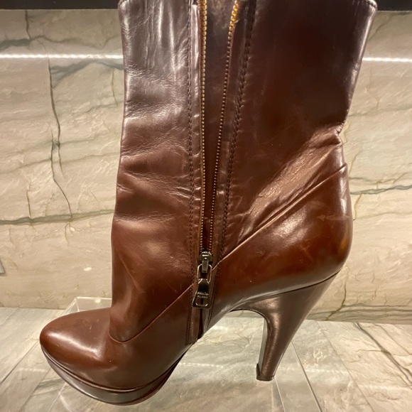 Prada Brown Leather Zip-Up Ankle Boots . Vero Cuoio Made in Italy size 37 1/2 - Picture 8 of 16